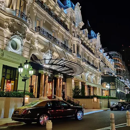 Le Coq Charlene - Monaco At 50m